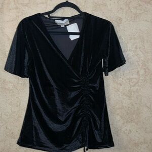 Alex & Parker Ribbed Velour Short Sleeve Rouged Side